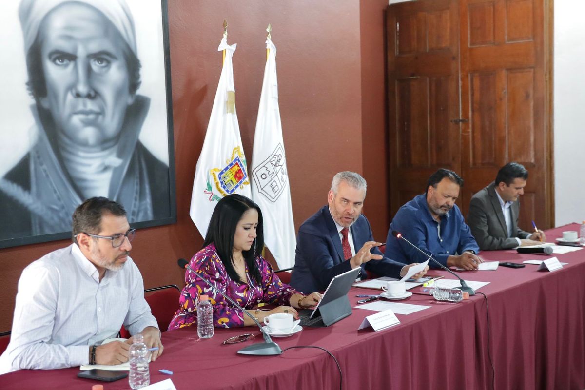 Avanzan preparativos para la reubicación de comerciantes del mercado de Pátzcuaro