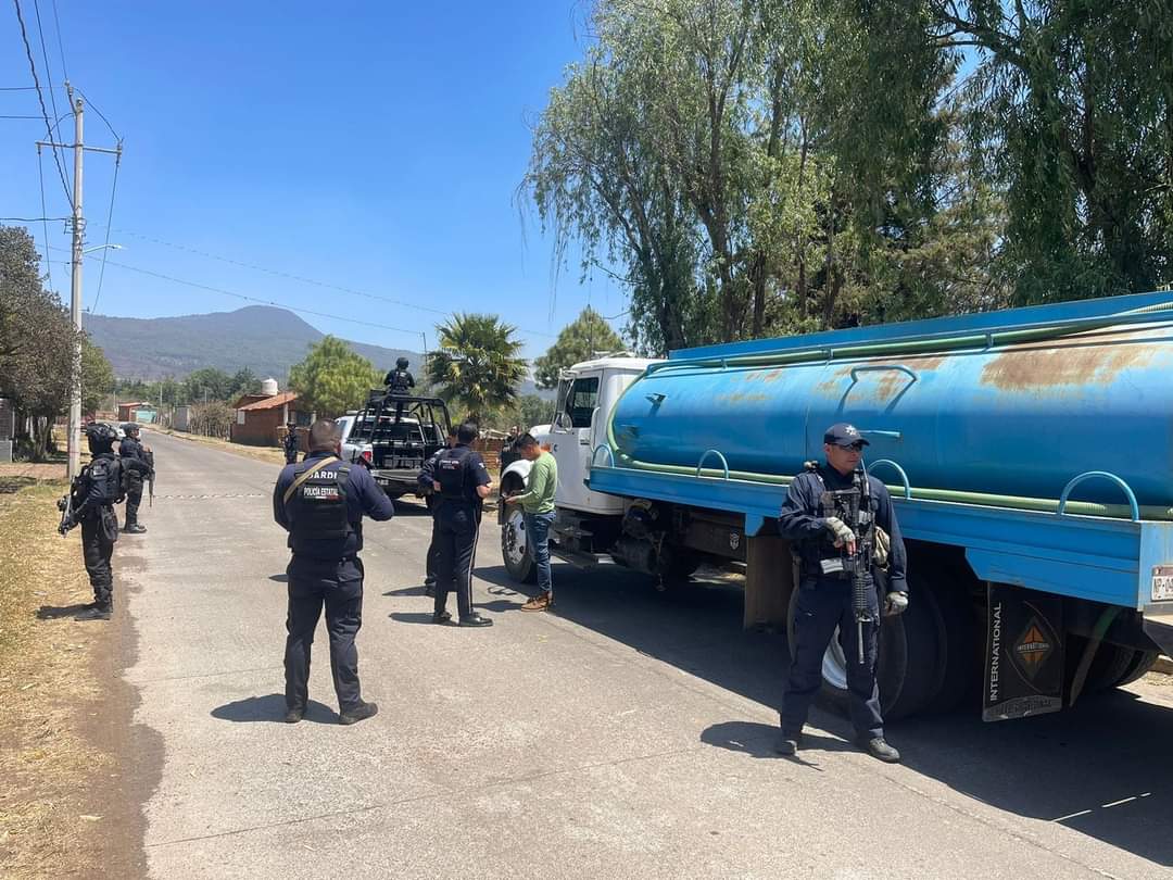 Con policías vigilarán que se evite extraer agua del lago de Pátzcuaro