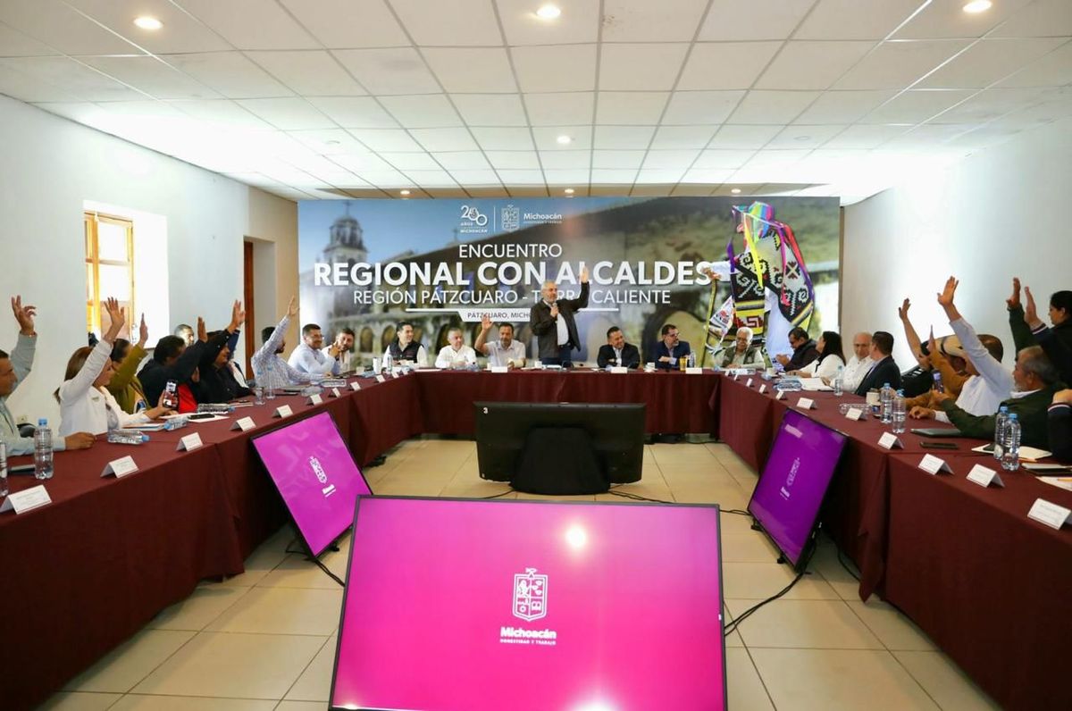 Bedolla realizará audiencias públicas en los 113 municipios