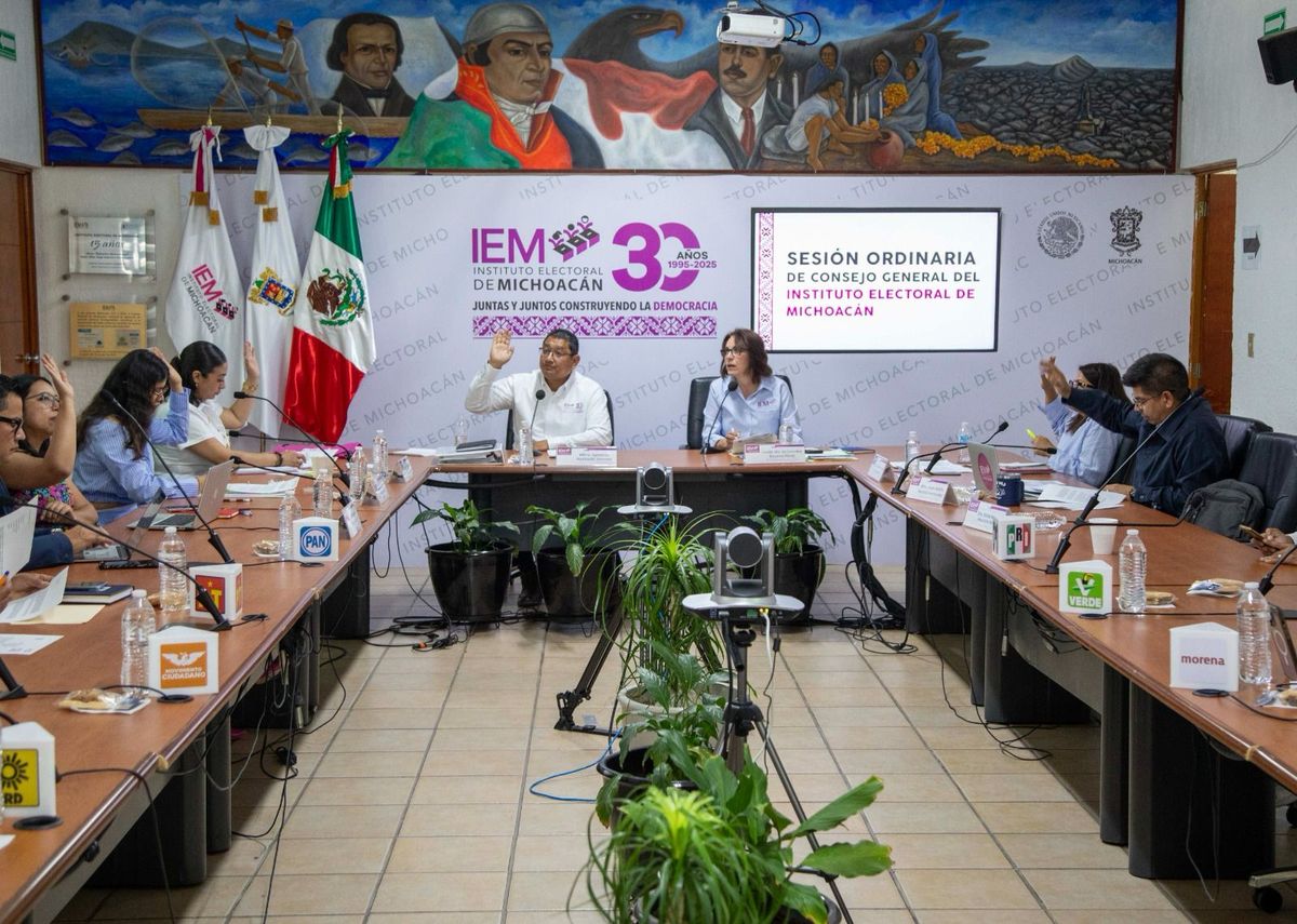 El IEM aprueba protocolo de renuncia para mujeres juzgadoras, candidatas y electas