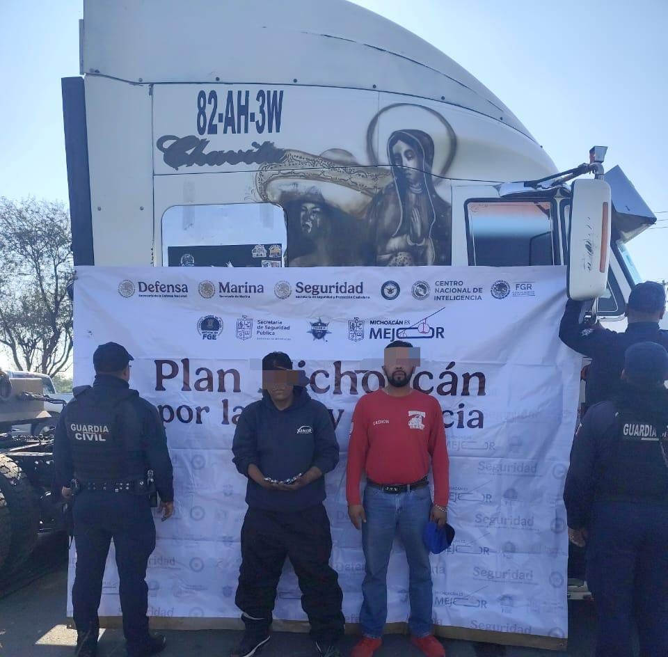 Detiene la Guardia Civil a cuatro hombres en posesión de droga