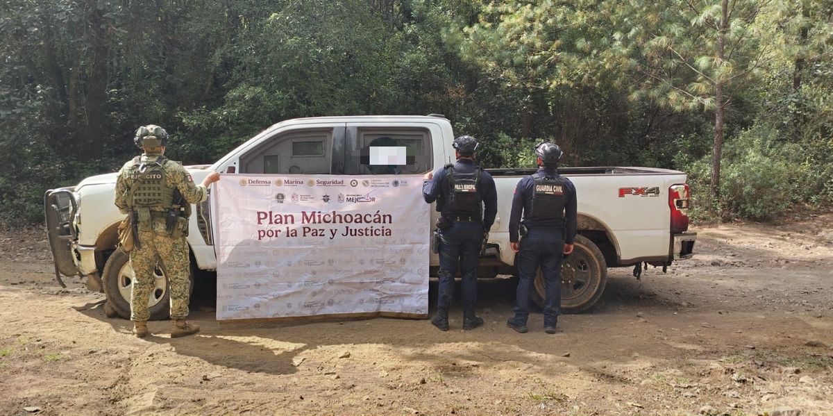 Localiza Guardia Civil camioneta robada, armas de fuego y droga