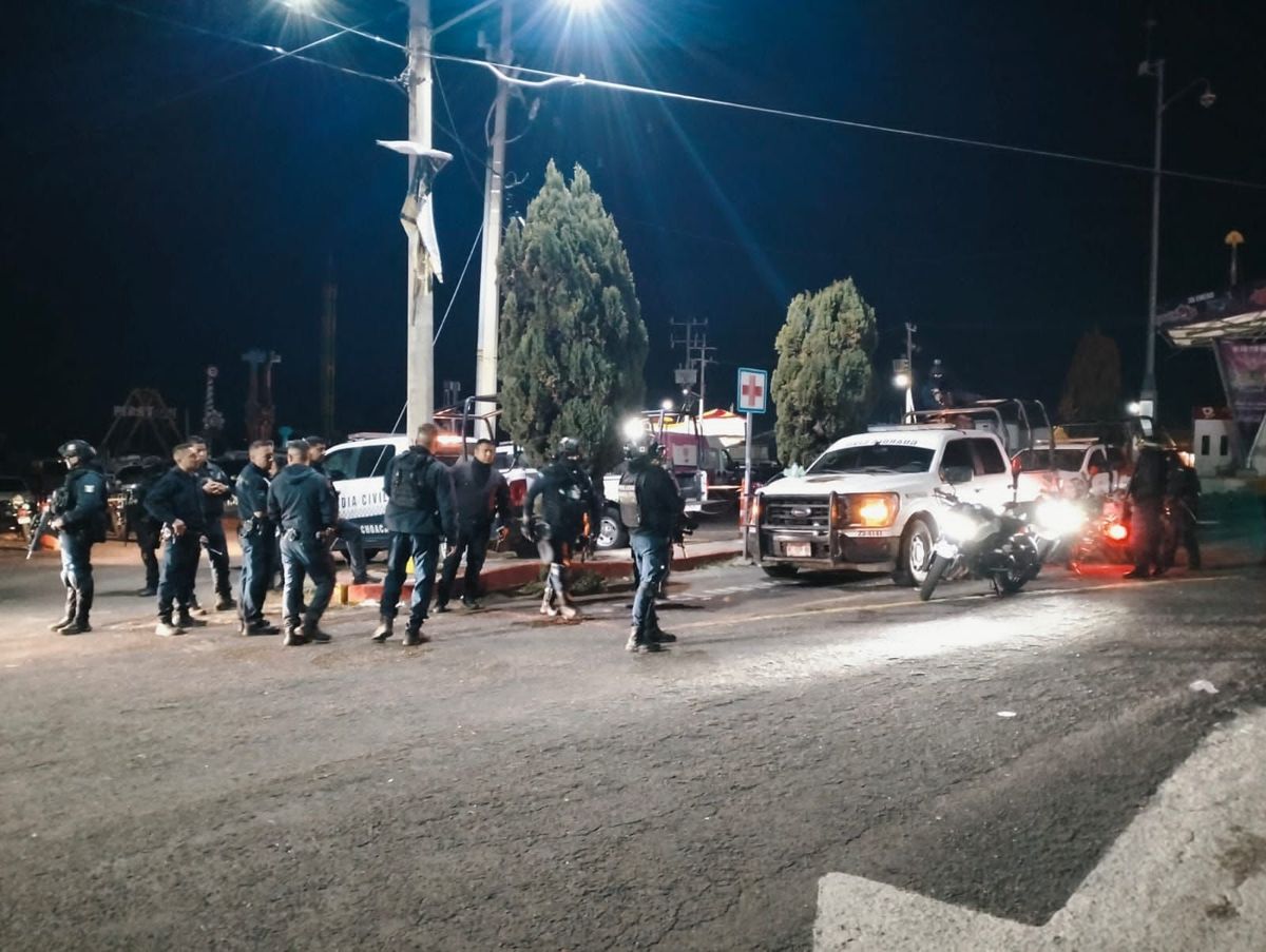 Atacan a balazos a policías en Opopeo