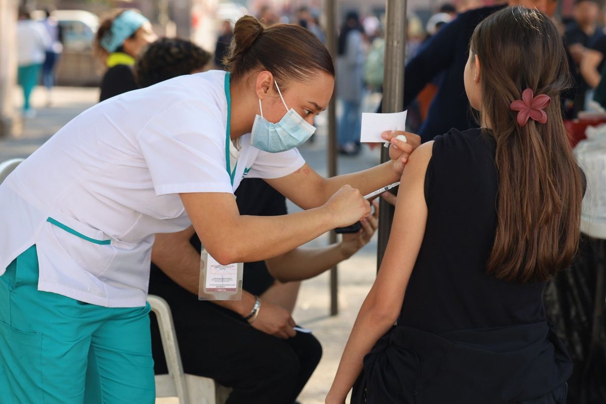 ¿Fiebre y manchas rojas? Podría ser sarampión; conoce los síntomas según la SSM