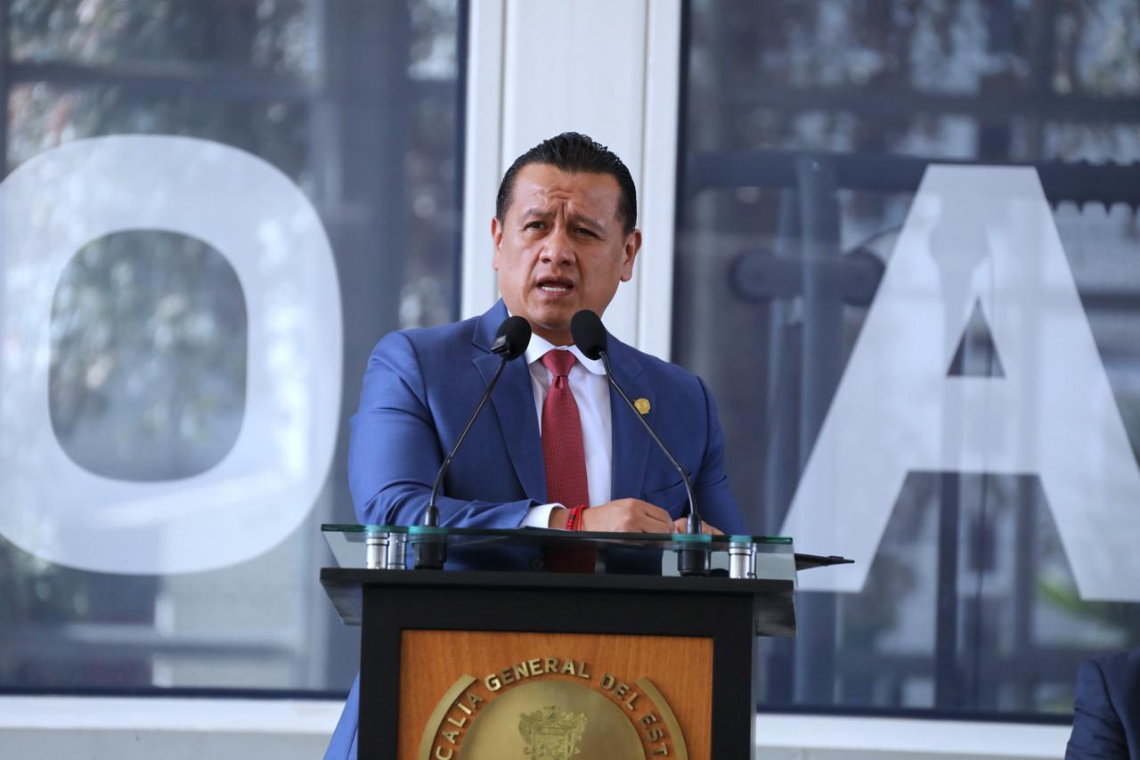 Fortalecer la infraestructura tecnológica para mejorar la atención a víctimas, prioridad de la FGE: Carlos Torres Piña