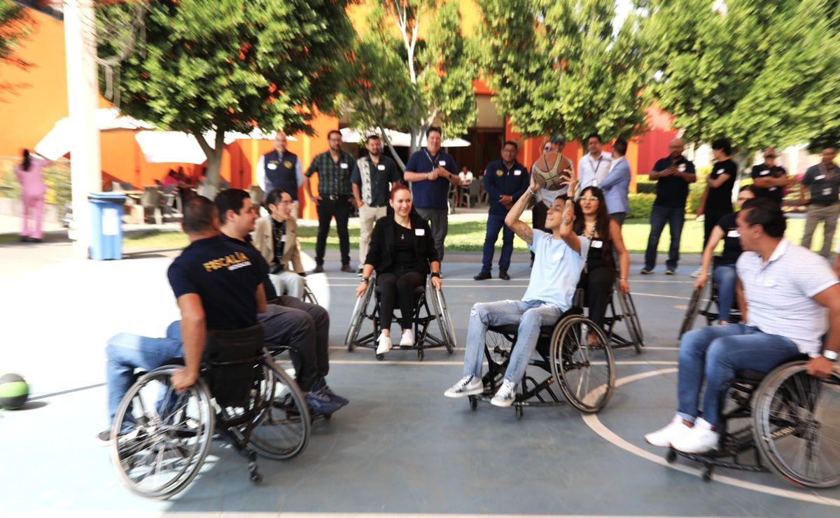 FGE fortalece atención incluyente con jornada de capacitación en el CRIT