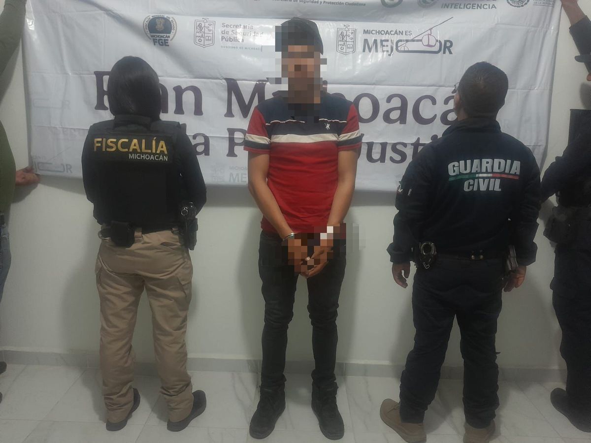 En Huetamo, lo detuvieron con droga