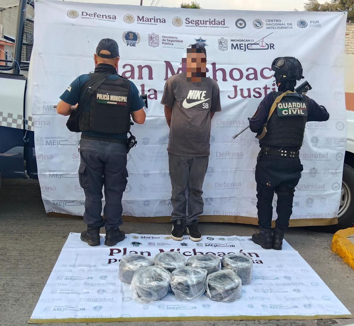 Guardia Civil detienen a hombre con siete kilos de droga