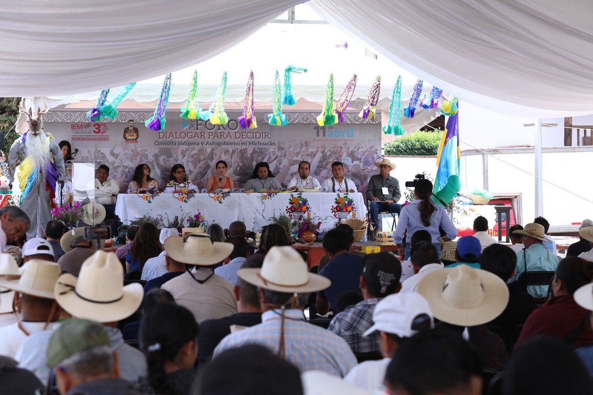 IEM y Consejo Supremo Indígena impulsan diálogo sobre  autogobierno en Michoacán