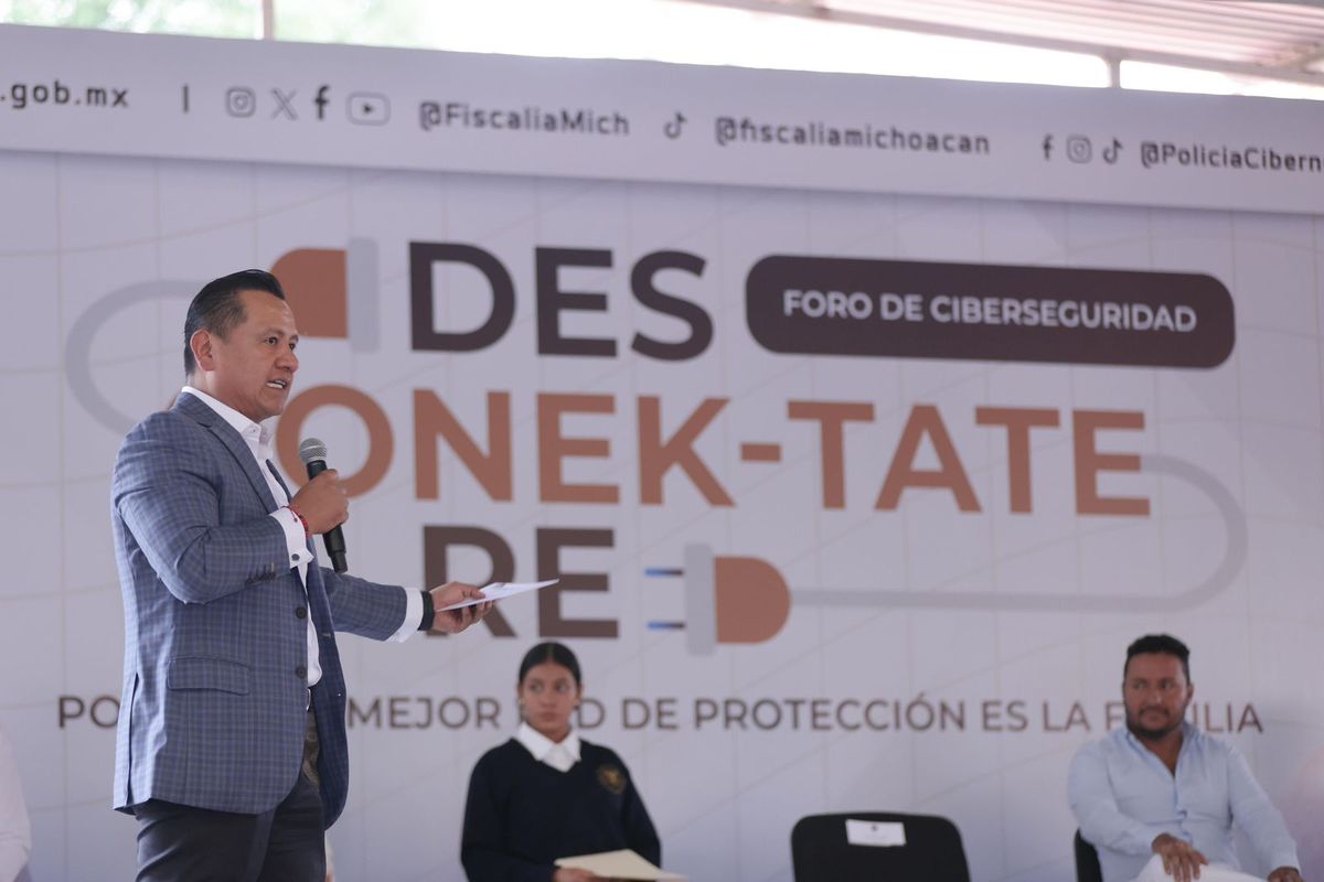 CTP impulsa la conciencia digital y la prevención con foro de ciberseguridad en Huiramba