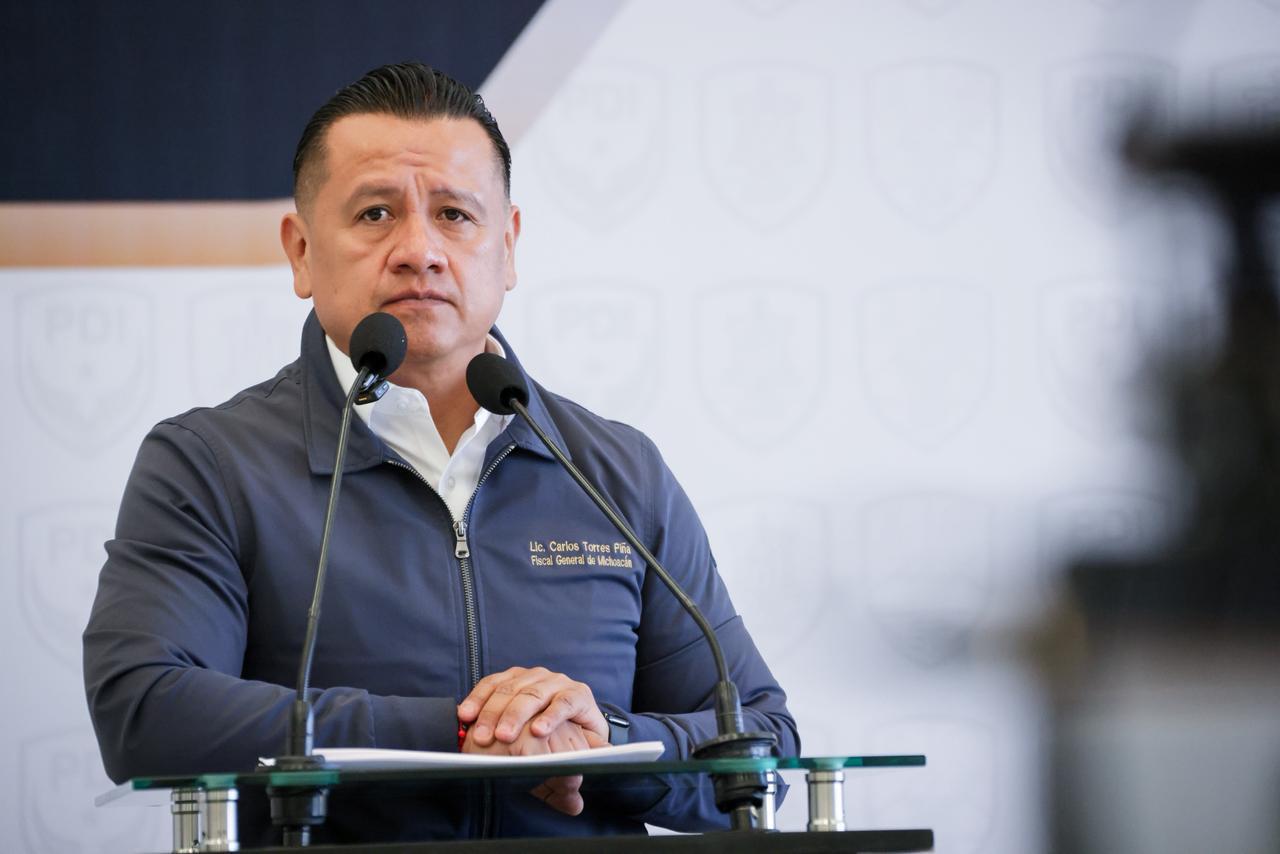 FGE da nuevo golpe a red de filtración investigada en caso Carlos Manzo; hay dos detenidos más