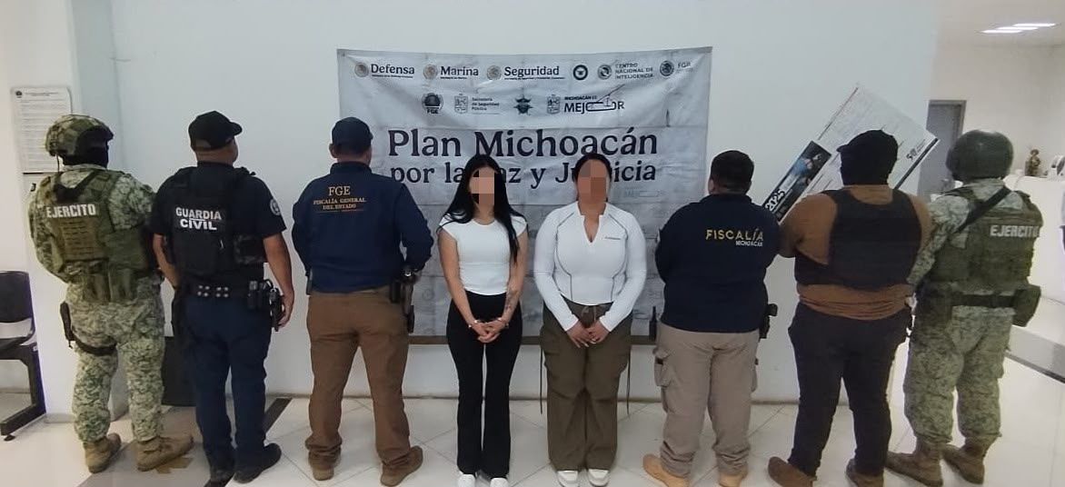 Detienen en Tingambato a 2 mujeres con orden de aprehensión por presunto homicidio