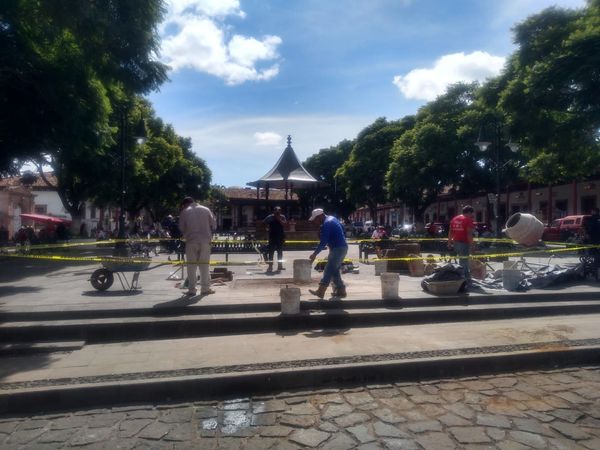 Monumento al cazo, causa polémica entre la población