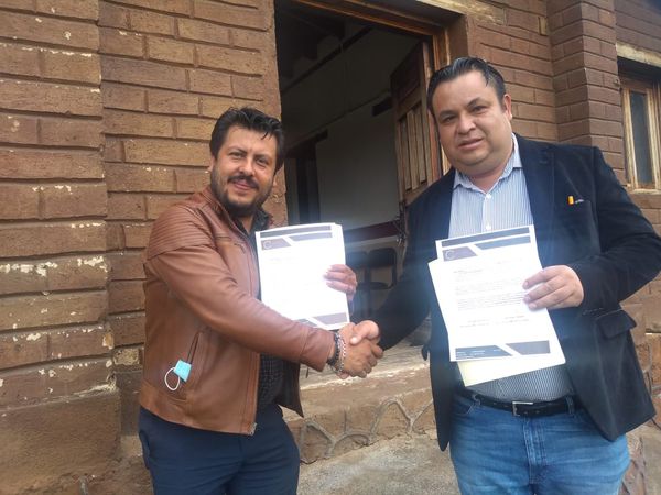 Erongarícuaro y la Universidad Patzcuarence en favor de la educación