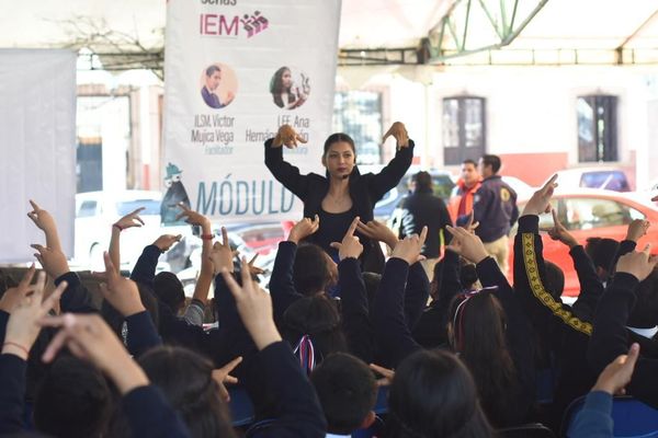 Inició Segundo Encuentro Nacional de Buenas Prácticas
en Materia de Educación Cívica en Pátzcuaro
