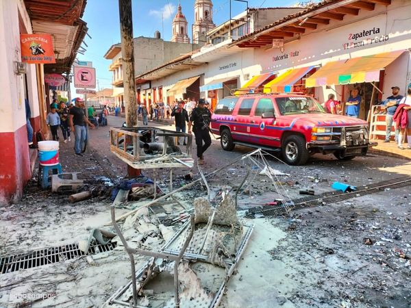 Estalla negocio de pirotecnia en Ario de Rosales