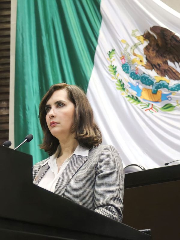 Urgente garantizar medicinas para el tratamiento contra el cáncer: Macarena Chávez