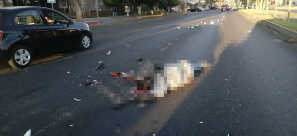 En choque, motociclista perdió la vida