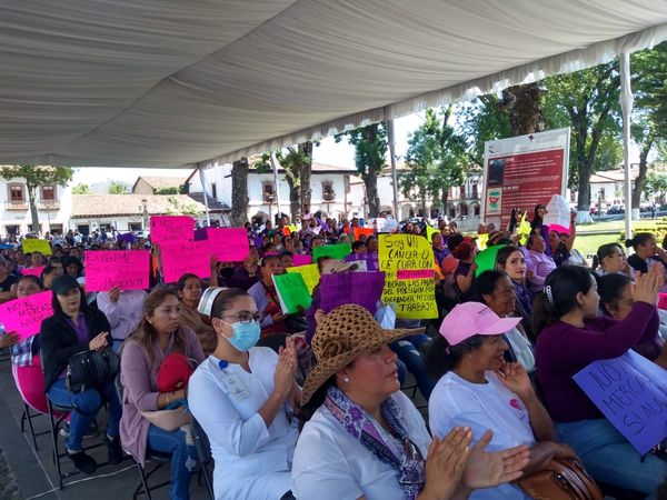 En evento del día de la mujer, comerciantes se manifestaron