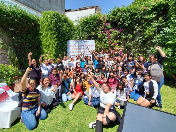 Se llevó a cabo, primer encuentro con mujeres sordas