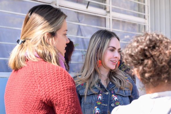 Alumnos de la escuela de Chapultepec, reciben apoyo