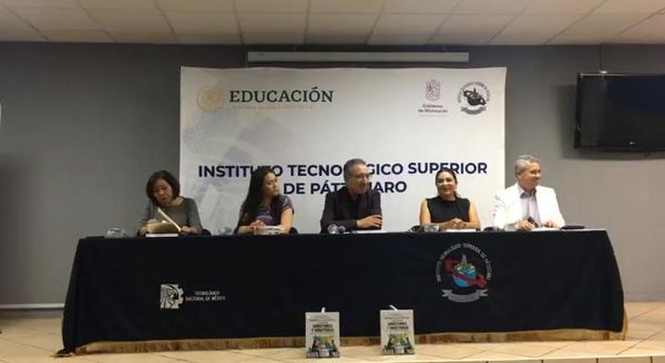 Presentan libro de las diferencias empresariales entre mujeres y hombres en Pátzcuaro