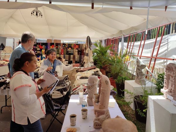 Seleccionan artesanías ganadoras del LXII Concurso Estatal de Domingo de Ramos