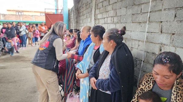 En tribuna y territorio, Samanta Flores arropa a mamás michoacanas