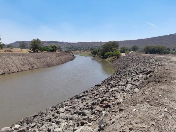 Participa Sader en rehabilitación del margen izquierdo del río Lerma