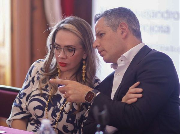 Michoacán puede ser referente de turismo inteligente: Alejandro Murat y Samanta Flores