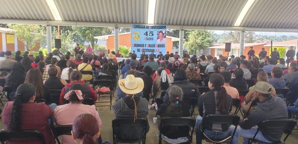 Colonias y Calles Unidas de Pátzcuaro clausura eventos de aniversario