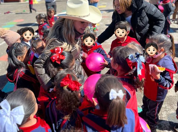 Los Reyes Magos recorrieron Pátzcuaro con Samanta Flores