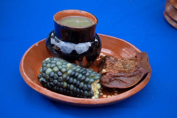 Disfruta más de 60 sabores de atole en la feria de la Maiapita