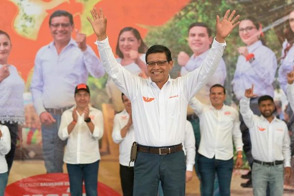 Salvador Escalante se vestirá de naranja: Jesús Lucas