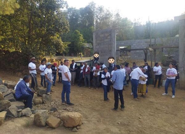 Continua Pérez Lombera visitando a los sectores de Pátzcuaro rumbo a la presidencia