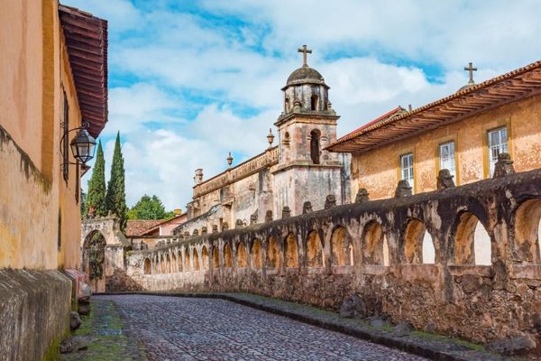 Pátzcuaro de manteles largos, un año más como Pueblo Mágico