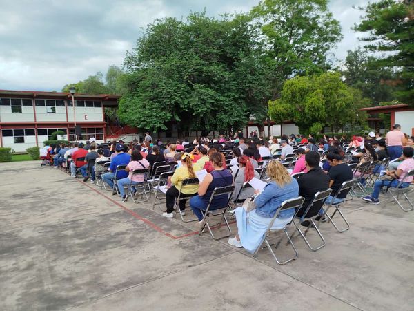 Zamora, Michoacán: Crisis en el CBTIS-52 Desata Protestas y Cierre Temporal