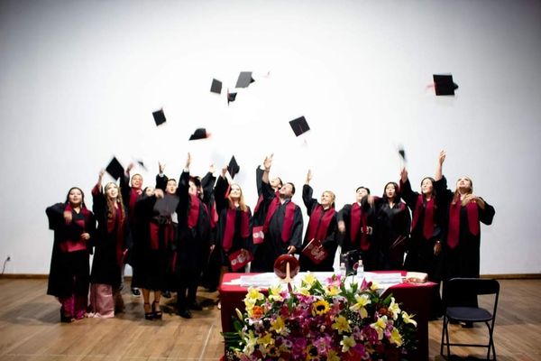 Concluyen estudios, alumnos de la Universidad Patzcuarence