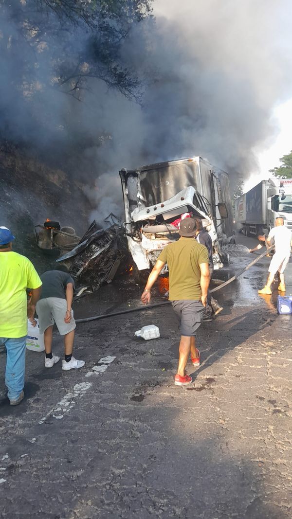 Quálitas pagará gastos médicos y funerarios de víctimas de accidente en la Siglo XXI