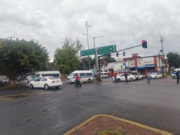Choferes cierran vialidades por desaparecido