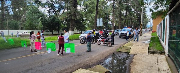 Se registraron cierres viales en Pátzcuaro