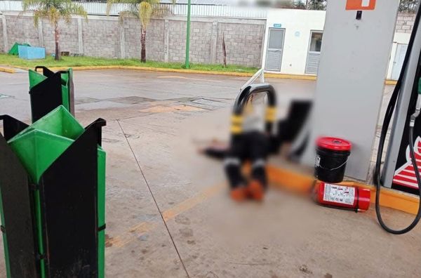 Atropellan a trabajadora de gasolinería en Ario de Rosales
