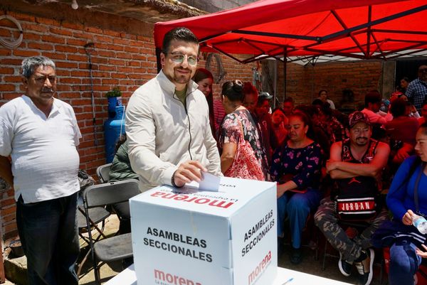 Diputado Toño Mendoza encabezó la instalación de Comités en Defensa de la Transformación en Pátzcuaro
