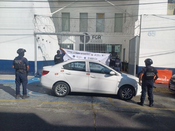 Guardia Civil detiene a 7 y recupera vehículo robado