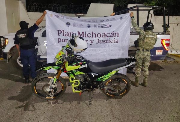 Detiene la GC a pistolero motorizado