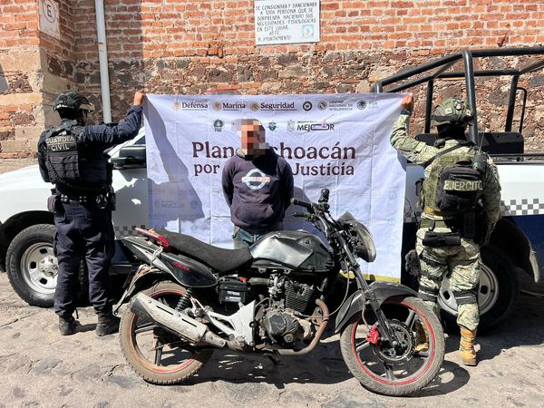 Detienen la Guardia Civil a hombre con varios envoltorios con droga