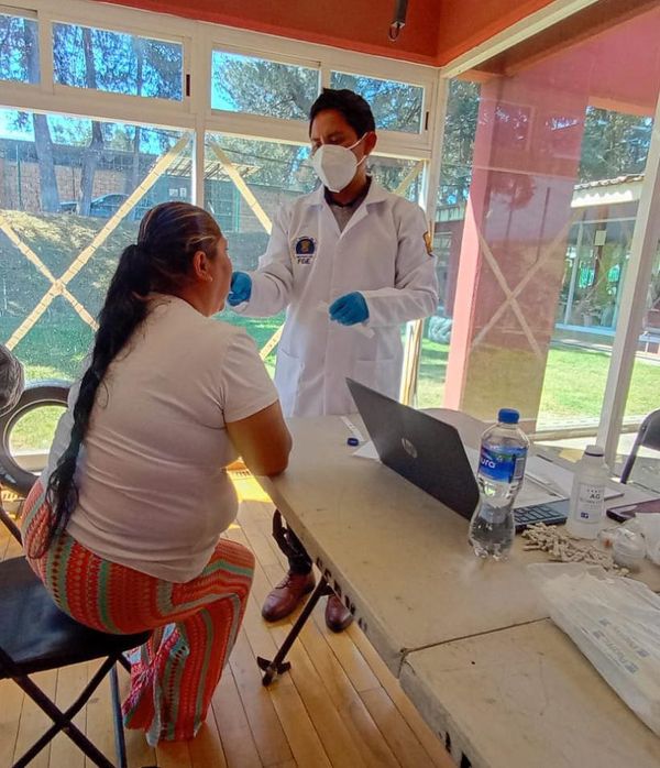 Fiscalía General realiza jornada de toma de ADN en Pátzcuaro para fortalecer acciones de búsqueda