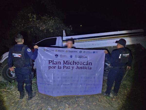 Se recupera vehículo con reporte de robo en Pátzcuaro