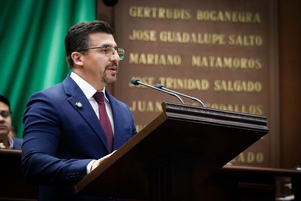 Toño Mendoza, impulsa reforma penal para evitar el hostigamiento