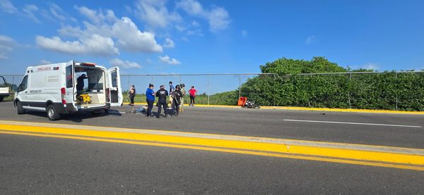 Joven motociclista perdió la vida  en Lázaro Cárdenas